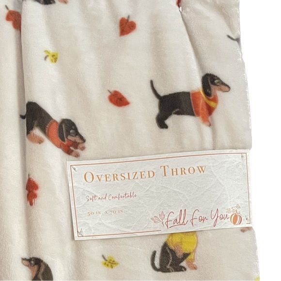 fall for you Other - 🎉🎉HP party 2/1/23🎉🎉 Soft and cuddly dachshund themed throw blanket.